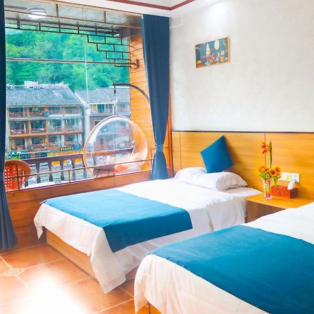 Fenghuang Memory Linjiang Inn Eksteriør bilde